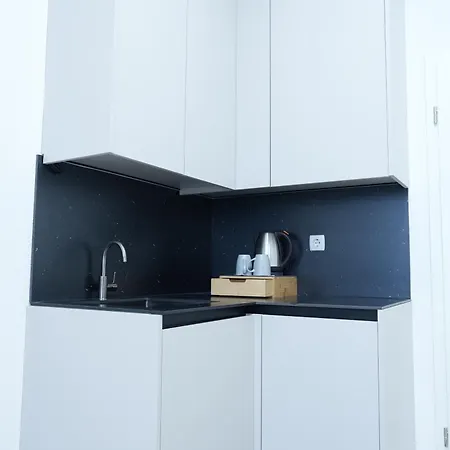 Luxury - Ib - Mit Terrasse Ii Stock דירה